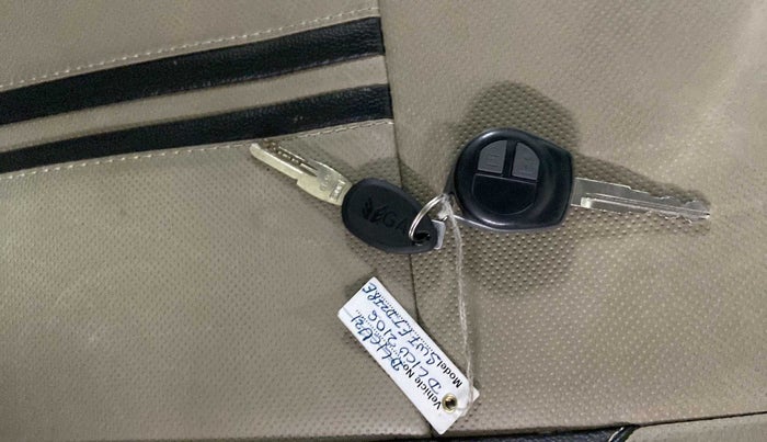 2015 Maruti Swift Dzire VXI, Petrol, Manual, 21,487 km, Key Close Up