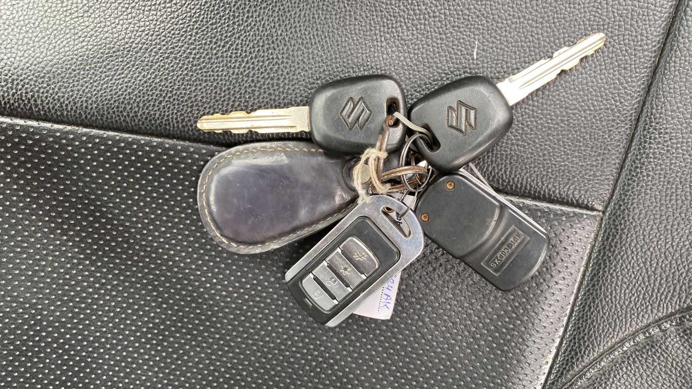 2016 Maruti Alto 800 LXI, Petrol, Manual, 62,202 km, Key Close Up