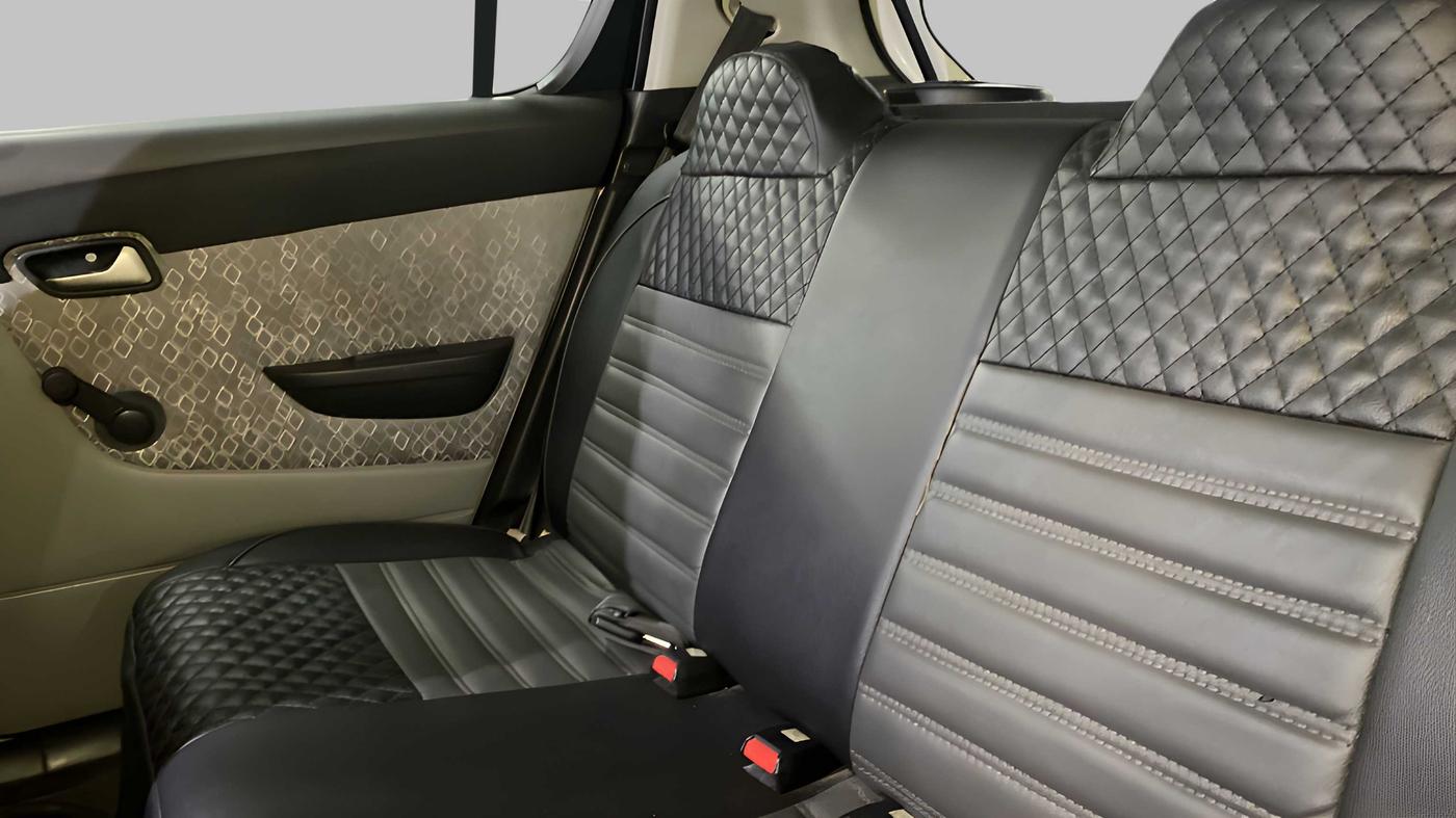 2019 Maruti Alto 800 LXI, Petrol, Manual, 47,714 km, Right Side Rear Door Cabin