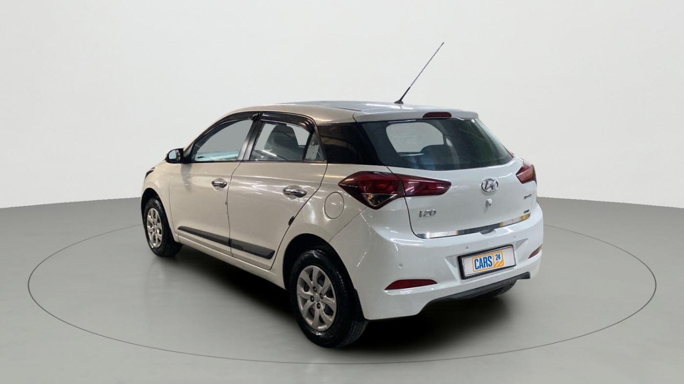 2016 Hyundai Elite i20 SPORTZ 1.4 CRDI, Diesel, Manual, 81,991 km, Left Back Diagonal