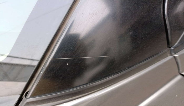 2014 Maruti Swift Dzire VXI, Petrol, Manual, 1,19,236 km, Left A pillar - Minor scratches