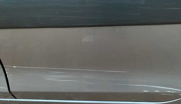 2014 Maruti Swift Dzire VXI, Petrol, Manual, 1,19,236 km, Rear left door - Minor scratches