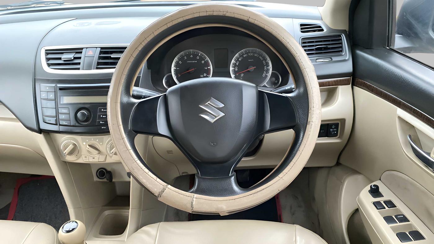 2014 Maruti Swift Dzire VXI, Petrol, Manual, 1,19,236 km, Steering Wheel Close Up