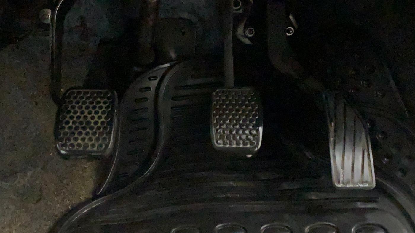 2019 Maruti Alto 800 LXI, Petrol, Manual, 15,918 km, Pedals