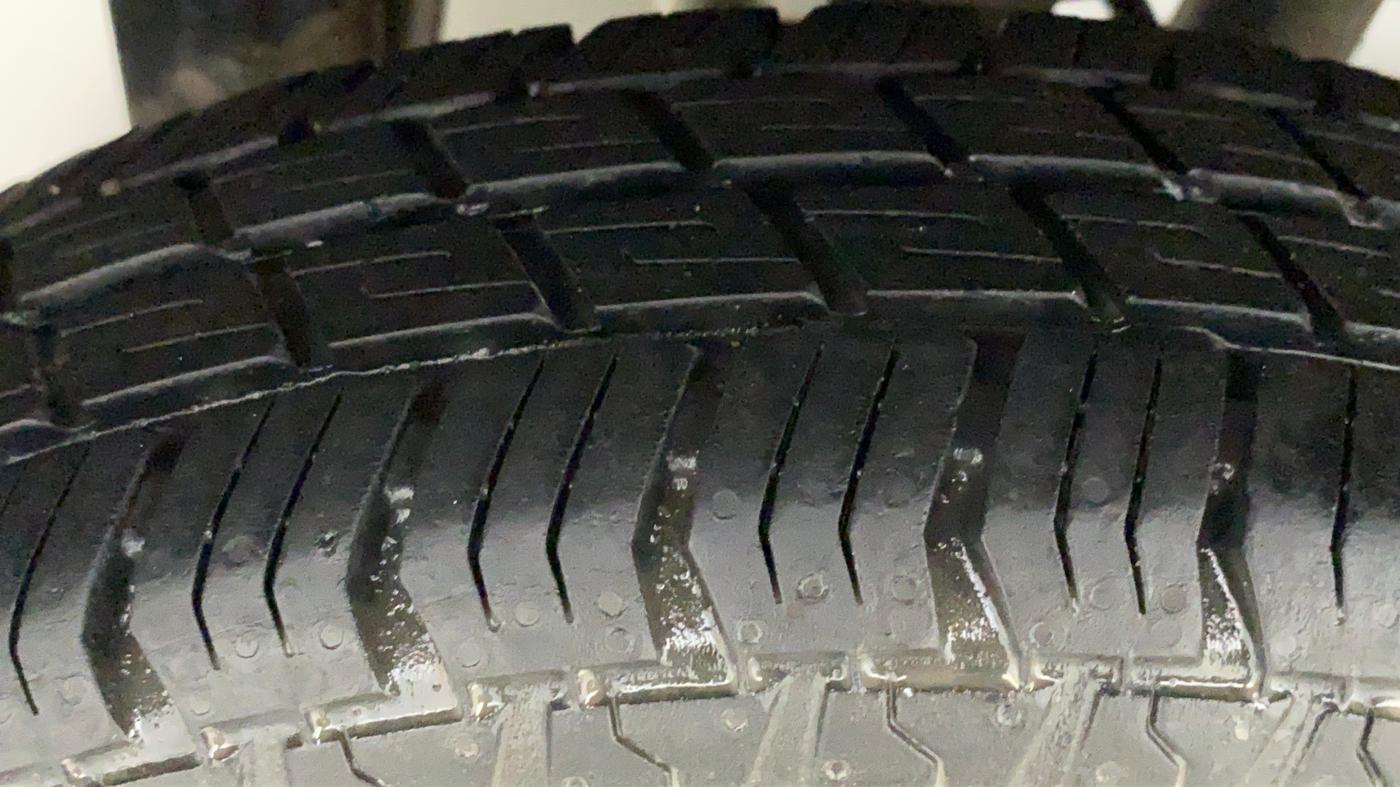 2019 Maruti Alto 800 LXI, Petrol, Manual, 15,918 km, Right Rear Tyre Tread