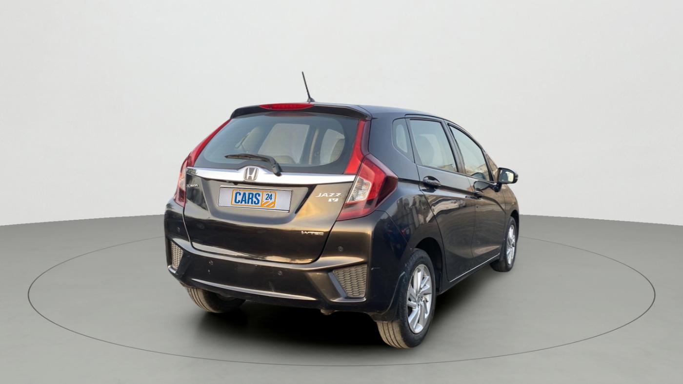 2016 Honda Jazz 1.2L I-VTEC V, Petrol, Manual, 76,504 km, Right Back Diagonal