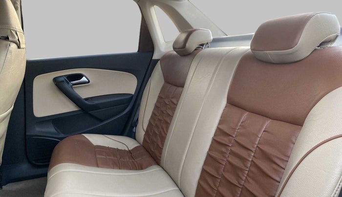 2016 Volkswagen Ameo COMFORTLINE 1.2L, Petrol, Manual, 30,781 km, Right Side Rear Door Cabin