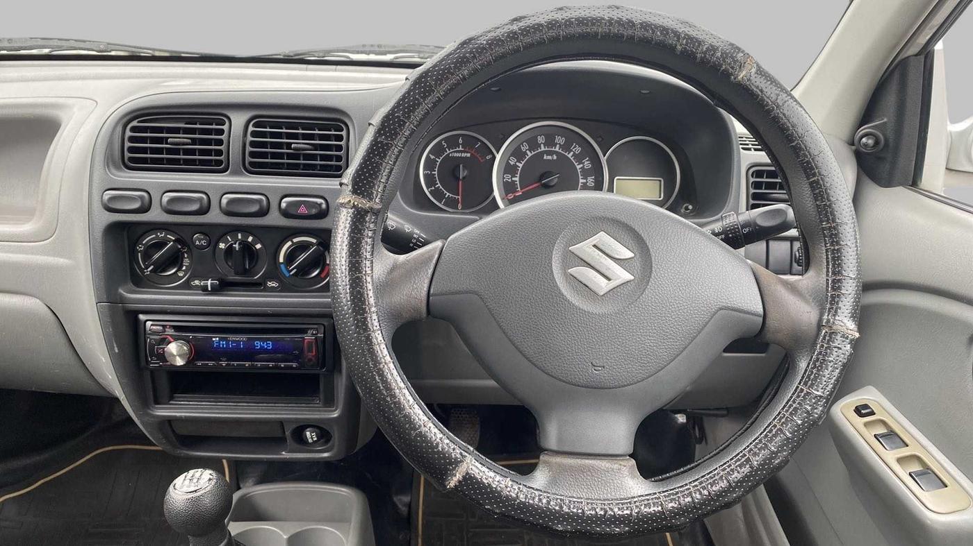 2013 Maruti Alto K10 VXI, Petrol, Manual, 85,808 km, Steering Wheel Close Up