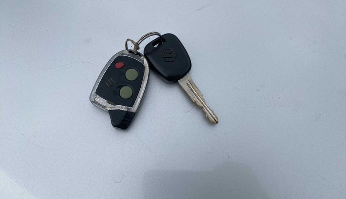 2013 Maruti Alto K10 VXI, Petrol, Manual, 85,808 km, Key Close Up