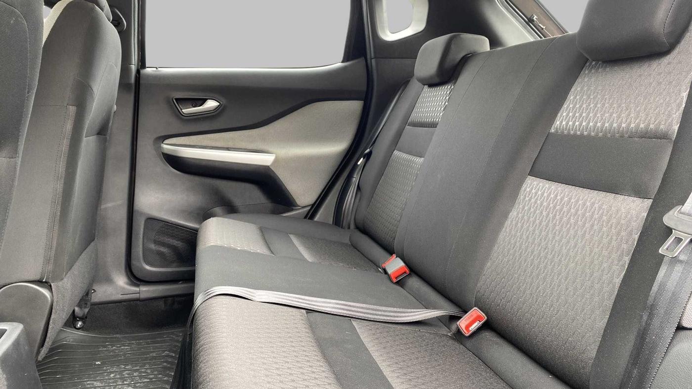 2022 Nissan MAGNITE XL, Petrol, Manual, 13,614 km, Right Side Rear Door Cabin