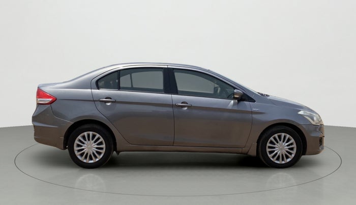 2016 Maruti Ciaz VDI SHVS, Diesel, Manual, 83,792 km, Right Side View