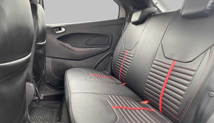 2019 Ford FREESTYLE TITANIUM 1.2 PETROL, Petrol, Manual, 30,794 km, Right Side Rear Door Cabin