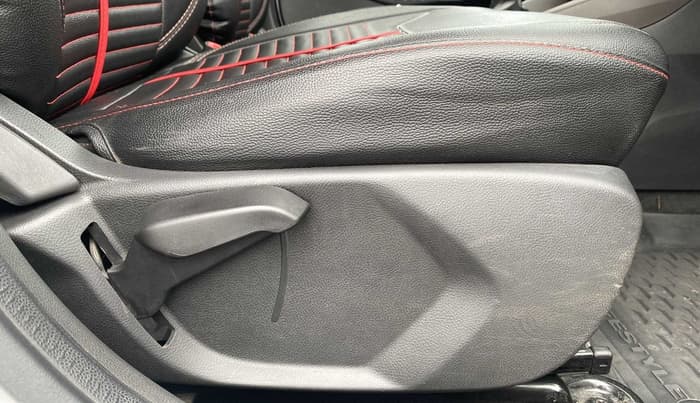 2019 Ford FREESTYLE TITANIUM 1.2 PETROL, Petrol, Manual, 30,794 km, Driver Side Adjustment Panel
