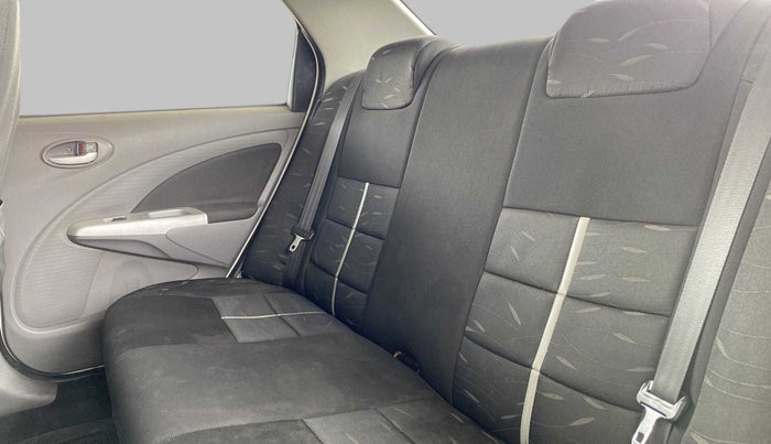 2011 Toyota Etios V, Petrol, Manual, 69,468 km, Right Side Rear Door Cabin