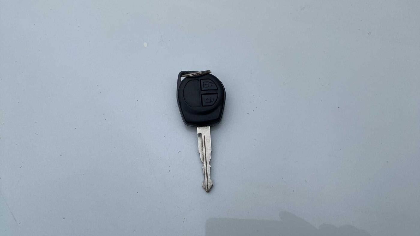 2013 Maruti Swift Dzire VXI, Petrol, Manual, 60,824 km, Key Close Up