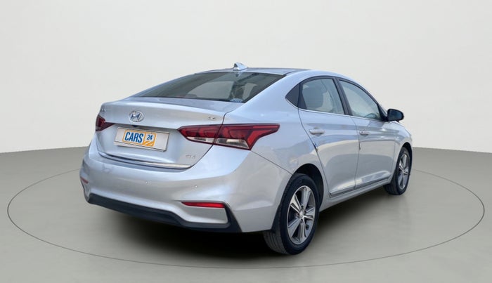 2018 Hyundai Verna 1.6 VTVT SX, Petrol, Manual, 1 km, Right Back Diagonal