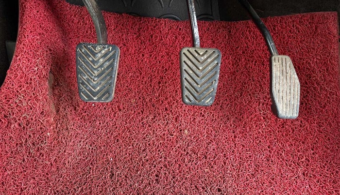 2010 Hyundai Santro Xing GL, Petrol, Manual, 26,775 km, Pedals