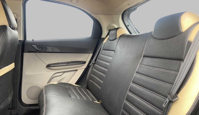 2019 Tata Tiago XM PETROL, Petrol, Manual, 30,214 km, Right Side Rear Door Cabin