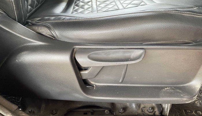 2018 Volkswagen Polo GT TDI SPORT, Diesel, Manual, 56,695 km, Driver Side Adjustment Panel