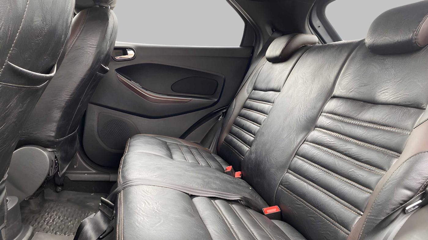 2019 Ford FREESTYLE TITANIUM 1.2 PETROL, Petrol, Manual, 46,144 km, Right Side Rear Door Cabin