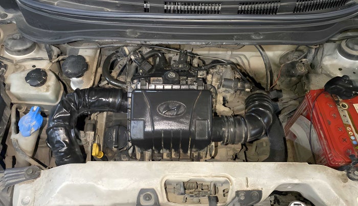 2013 Hyundai Eon MAGNA +, Petrol, Manual, 1,07,347 km, Open Bonet