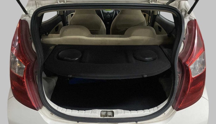 2013 Hyundai Eon MAGNA +, Petrol, Manual, 1,07,347 km, Boot Door Open