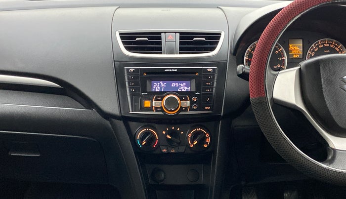 2013 Maruti Swift VXI, Petrol, Manual, 32,995 km, Air Conditioner