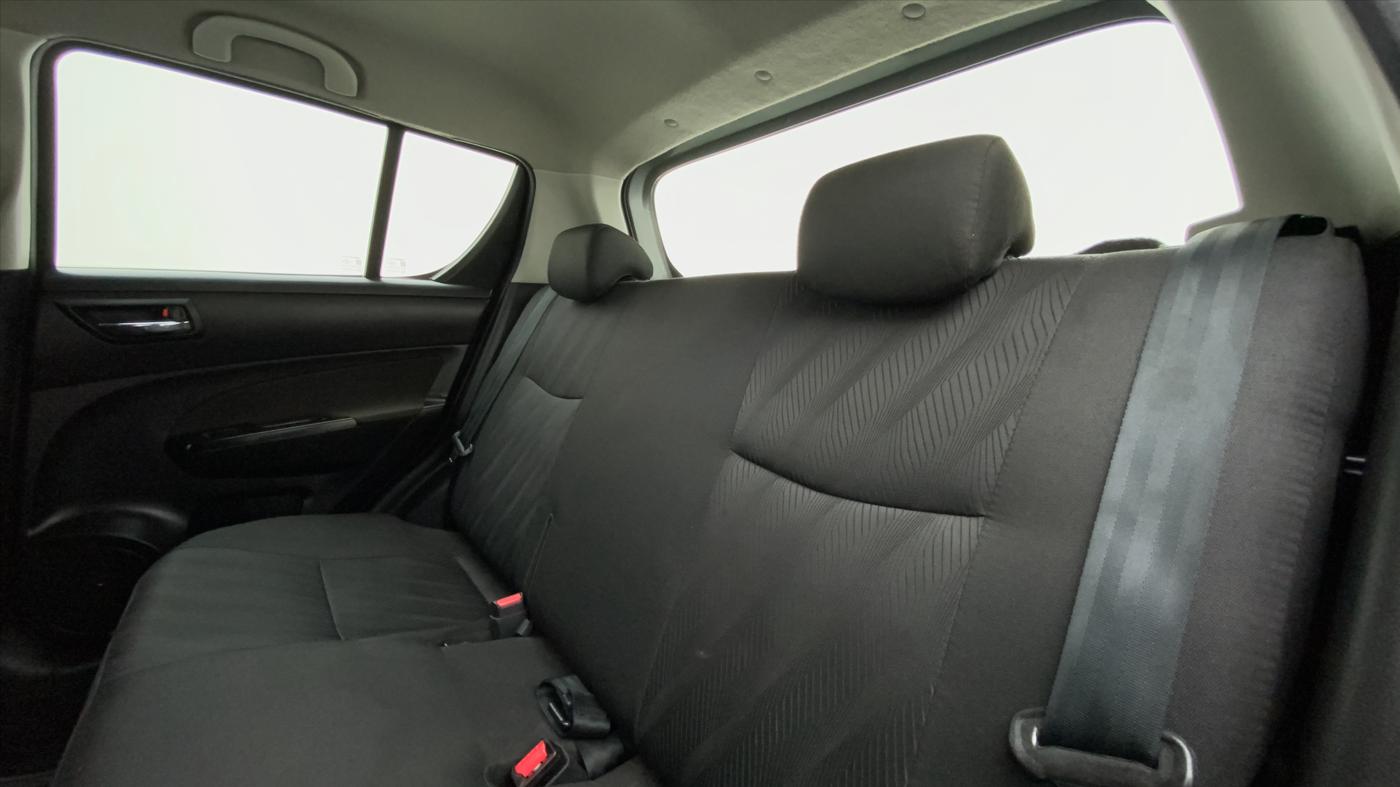 2013 Maruti Swift VXI, Petrol, Manual, 32,995 km, Right Side Rear Door Cabin