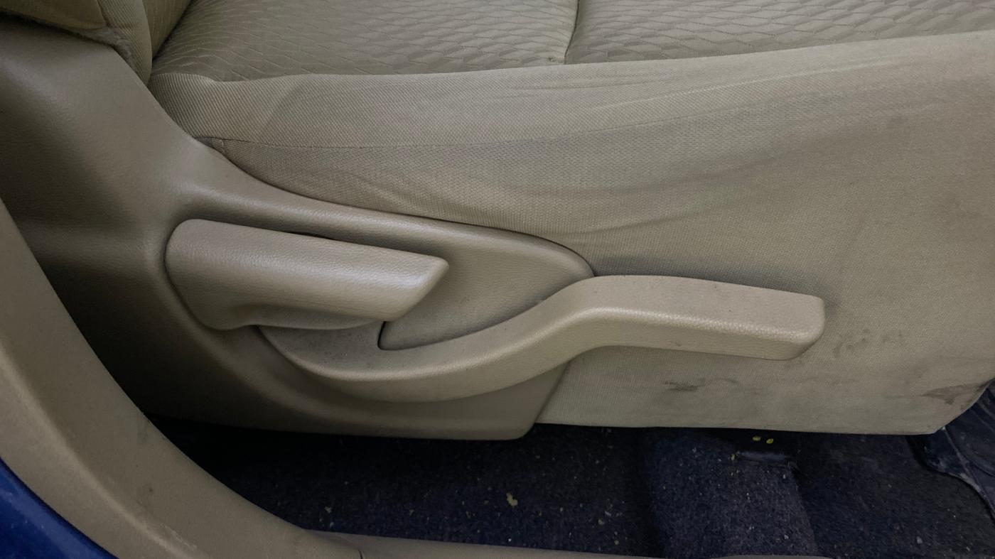 2015 Honda Amaze 1.2L I-VTEC S, Petrol, Manual, 53,595 km, Driver Side Adjustment Panel