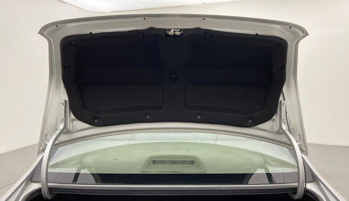 2014 Toyota Etios G, Petrol, Manual, 6,886 km, Boot Door Open