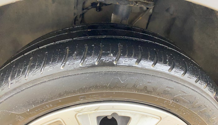 2021 Tata ALTROZ XT PETROL, Petrol, Manual, 43,932 km, Left Front Tyre Tread