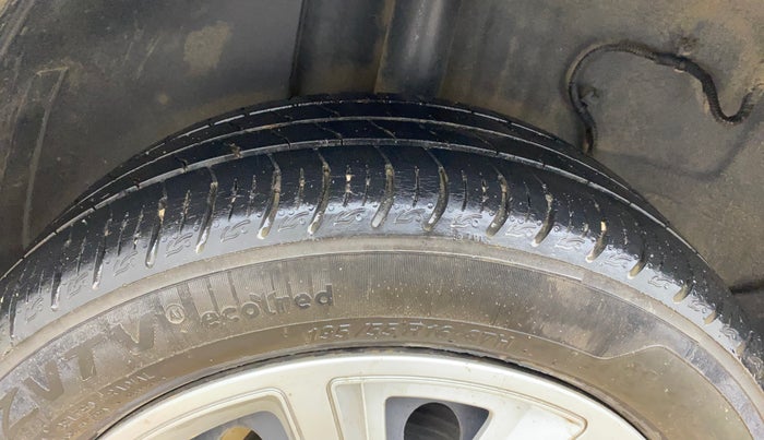 2021 Tata ALTROZ XT PETROL, Petrol, Manual, 43,932 km, Right Rear Tyre Tread