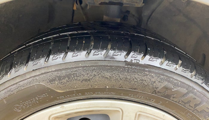 2021 Tata ALTROZ XT PETROL, Petrol, Manual, 43,932 km, Right Front Tyre Tread