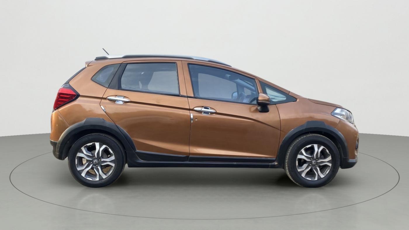 2017 Honda WR-V 1.5L I-DTEC VX MT, Diesel, Manual, 37,719 km, Right Side View