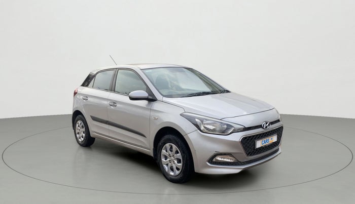 2017 Hyundai Elite i20 MAGNA 1.2, Petrol, Manual, 65,023 km, Right Front Diagonal