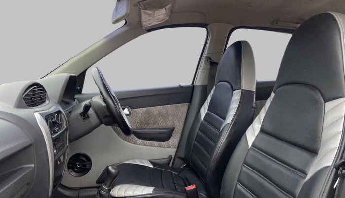 2016 Maruti Alto 800 LXI, Petrol, Manual, 40,133 km, Right Side Front Door Cabin