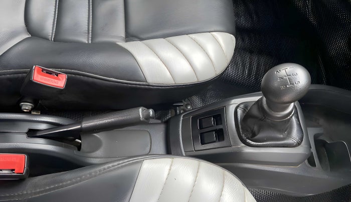 2016 Maruti Alto 800 LXI, Petrol, Manual, 40,133 km, Gear Lever