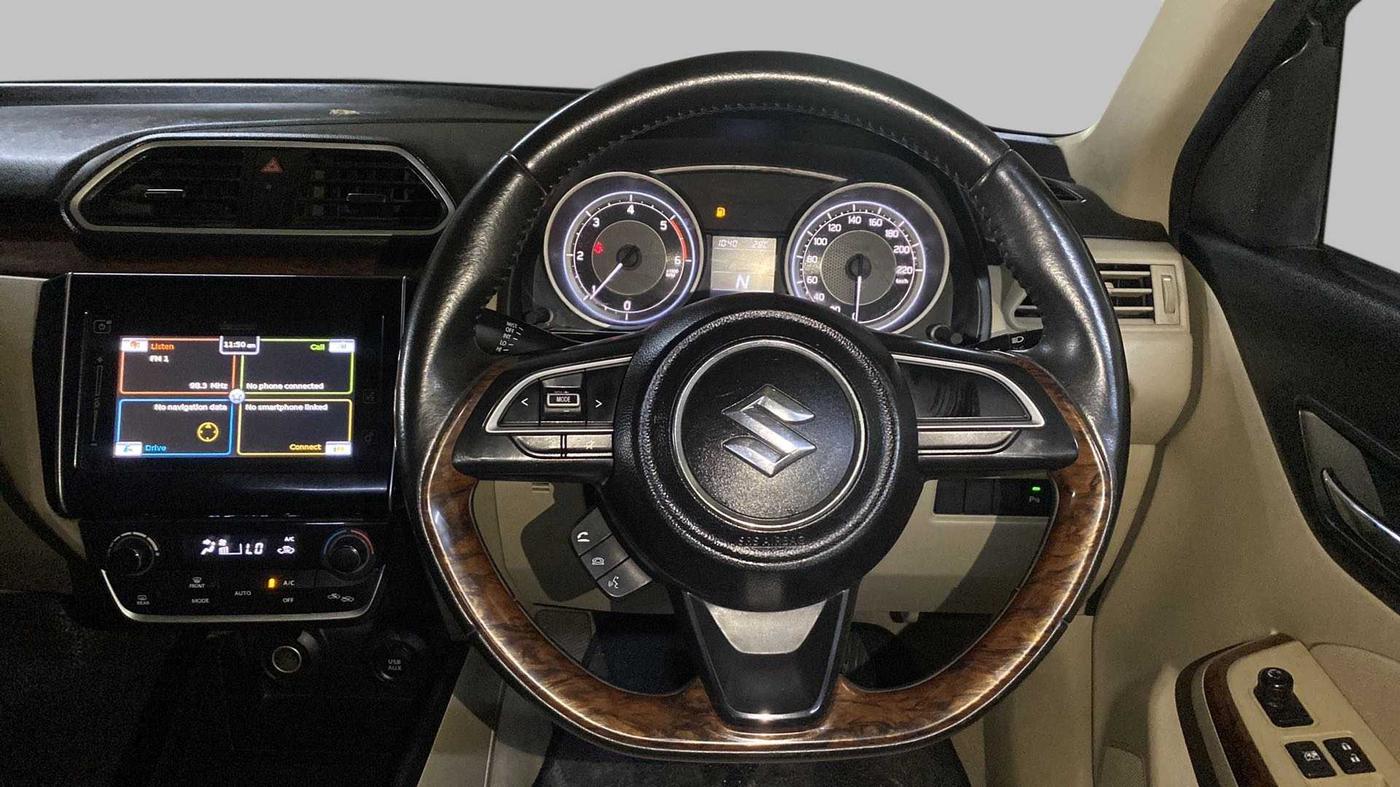 2017 Maruti Dzire ZDI PLUS AMT, Diesel, Automatic, 72,918 km, Steering Wheel Close Up