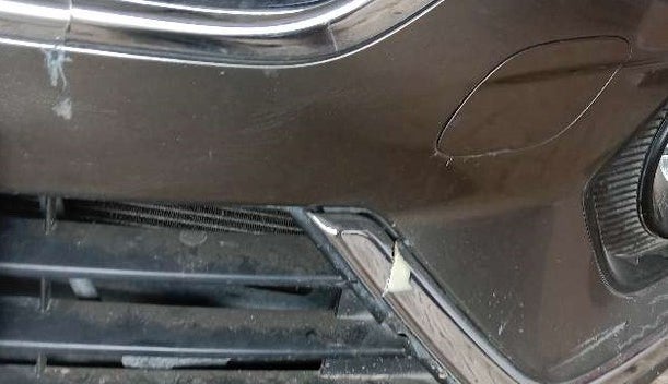 2017 Maruti Dzire ZDI PLUS AMT, Diesel, Automatic, 72,918 km, Front bumper - Chrome strip damage