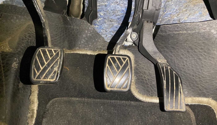 2019 Maruti Vitara Brezza VDI, Diesel, Manual, 44,266 km, Pedals