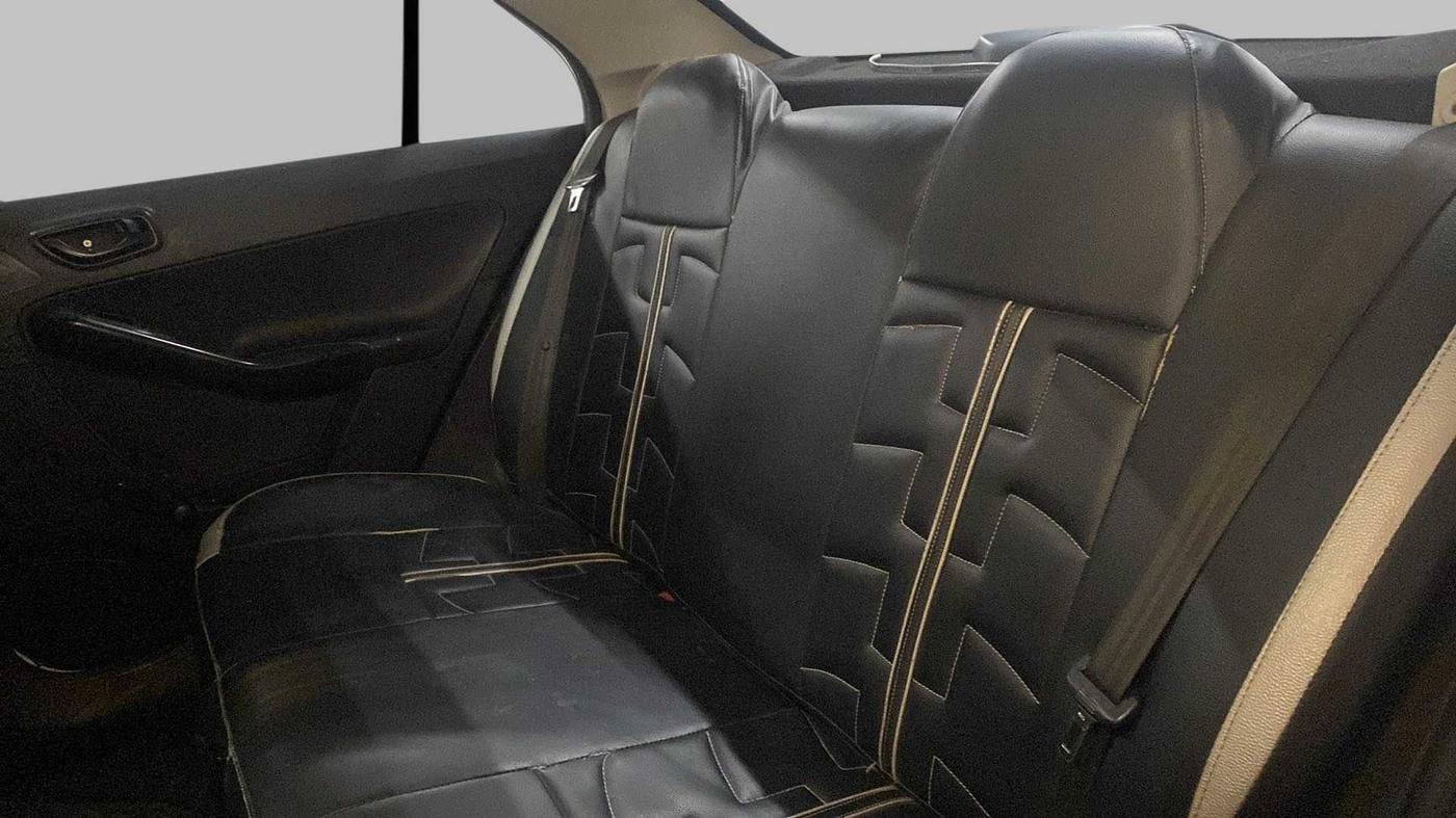 2018 Tata Zest XE PETROL, CNG, Manual, 1,04,628 km, Right Side Rear Door Cabin