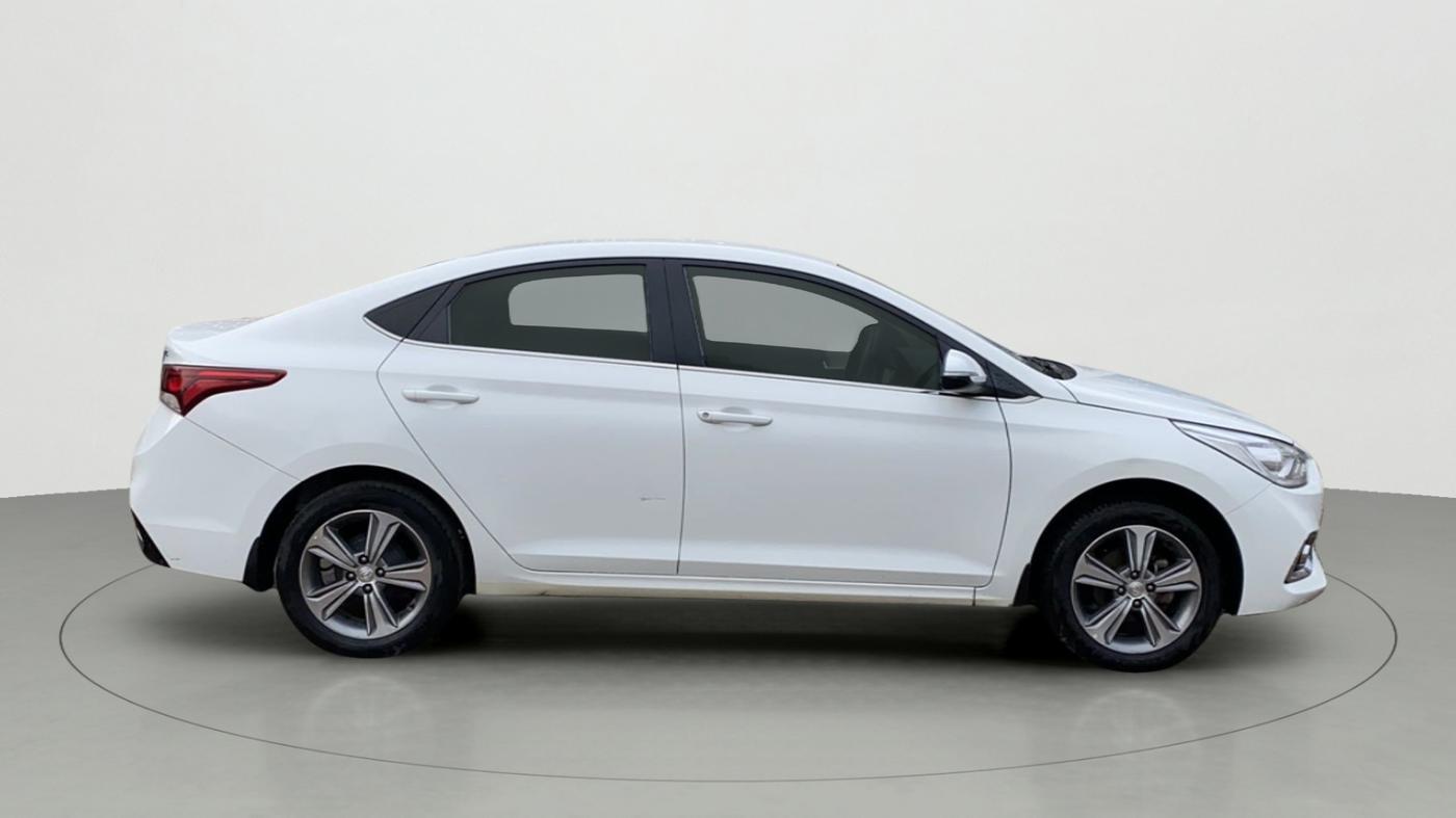 2018 Hyundai Verna 1.6 VTVT SX, Petrol, Manual, 39,088 km, Right Side View