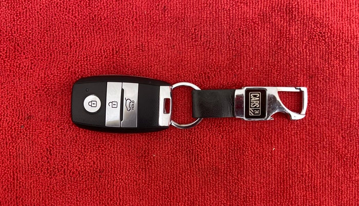 2020 KIA SELTOS HTK PLUS 1.5 PETROL, Petrol, Manual, 21,702 km, Key Close Up