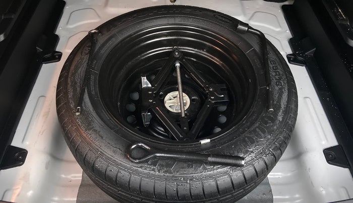2020 KIA SELTOS HTK PLUS 1.5 PETROL, Petrol, Manual, 21,702 km, Spare Tyre