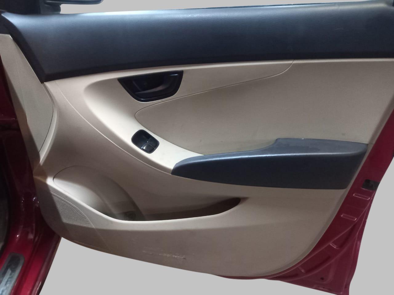 2015 Hyundai Eon ERA +, Petrol, Manual, 59,332 km, Driver Side Door Panels Control