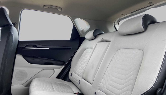 2020 KIA SONET HTX 1.0 IMT, Petrol, Manual, 6,430 km, Right Side Rear Door Cabin