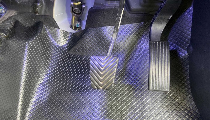 2020 KIA SONET HTX 1.0 IMT, Petrol, Manual, 6,430 km, Pedals