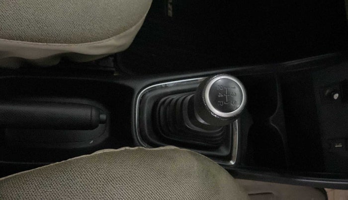 2019 Honda Amaze 1.2L I-VTEC S, Petrol, Manual, 56,375 km, Gear Lever