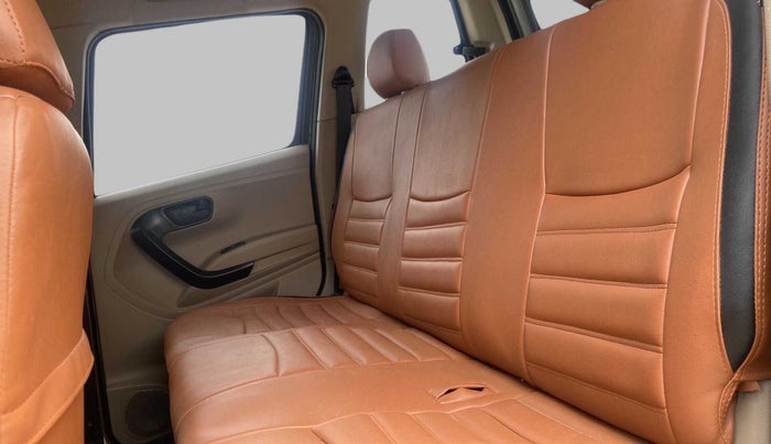 2022 Mahindra BOLERO NEO N 8, Diesel, Manual, 11,869 km, Right Side Rear Door Cabin