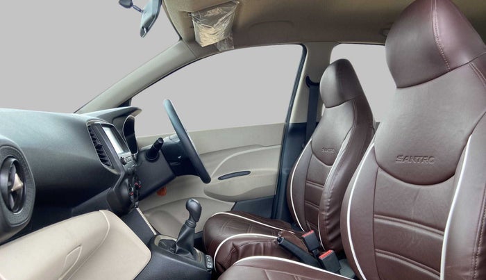 2021 Hyundai NEW SANTRO SPORTZ MT, Petrol, Manual, 5,954 km, Right Side Front Door Cabin